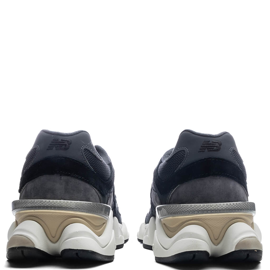 New Balance 9060 - Black/ Phantom/Magnet/Silver Metallic