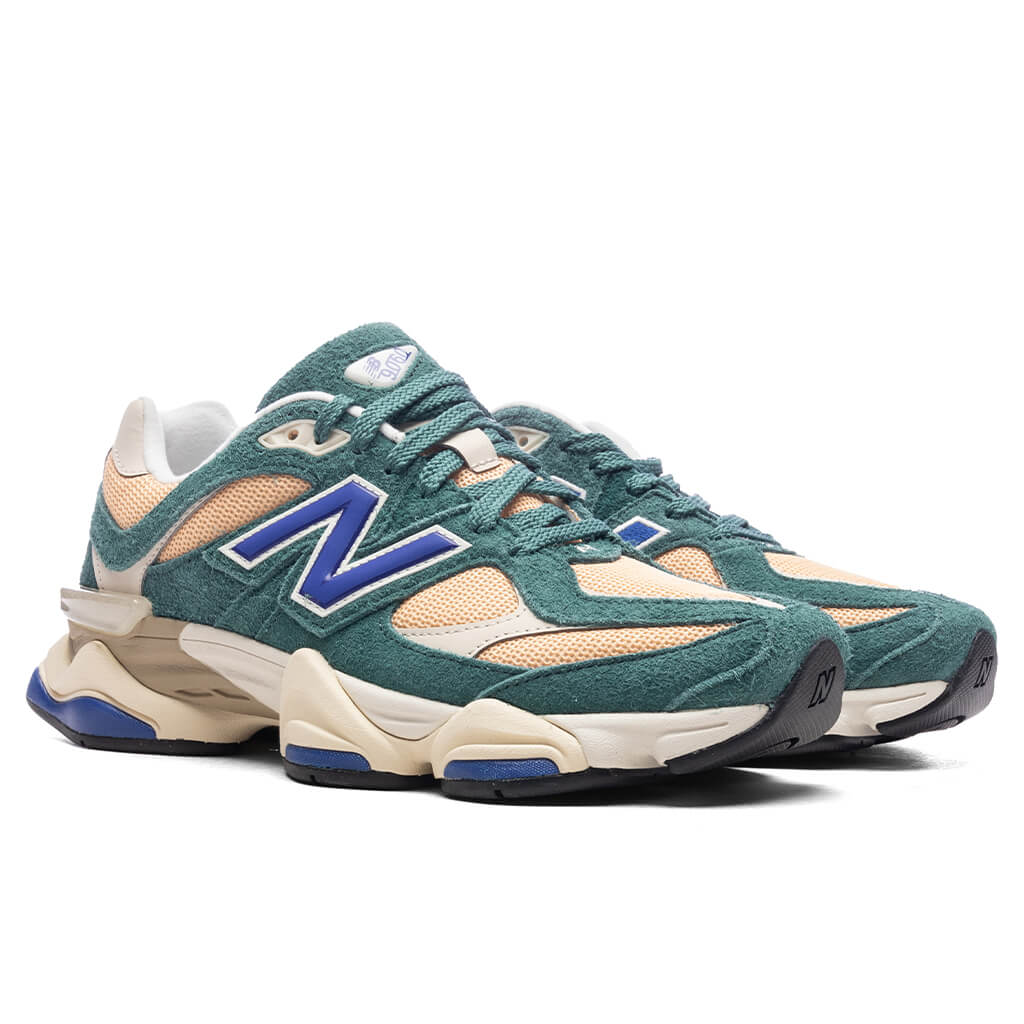 New Balance 9060 - New Spruce/Peach Blossom/Team Royal