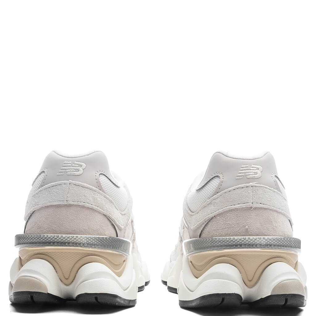New Balance 9060 - Sea Salt/Moonbeam/Turtledove