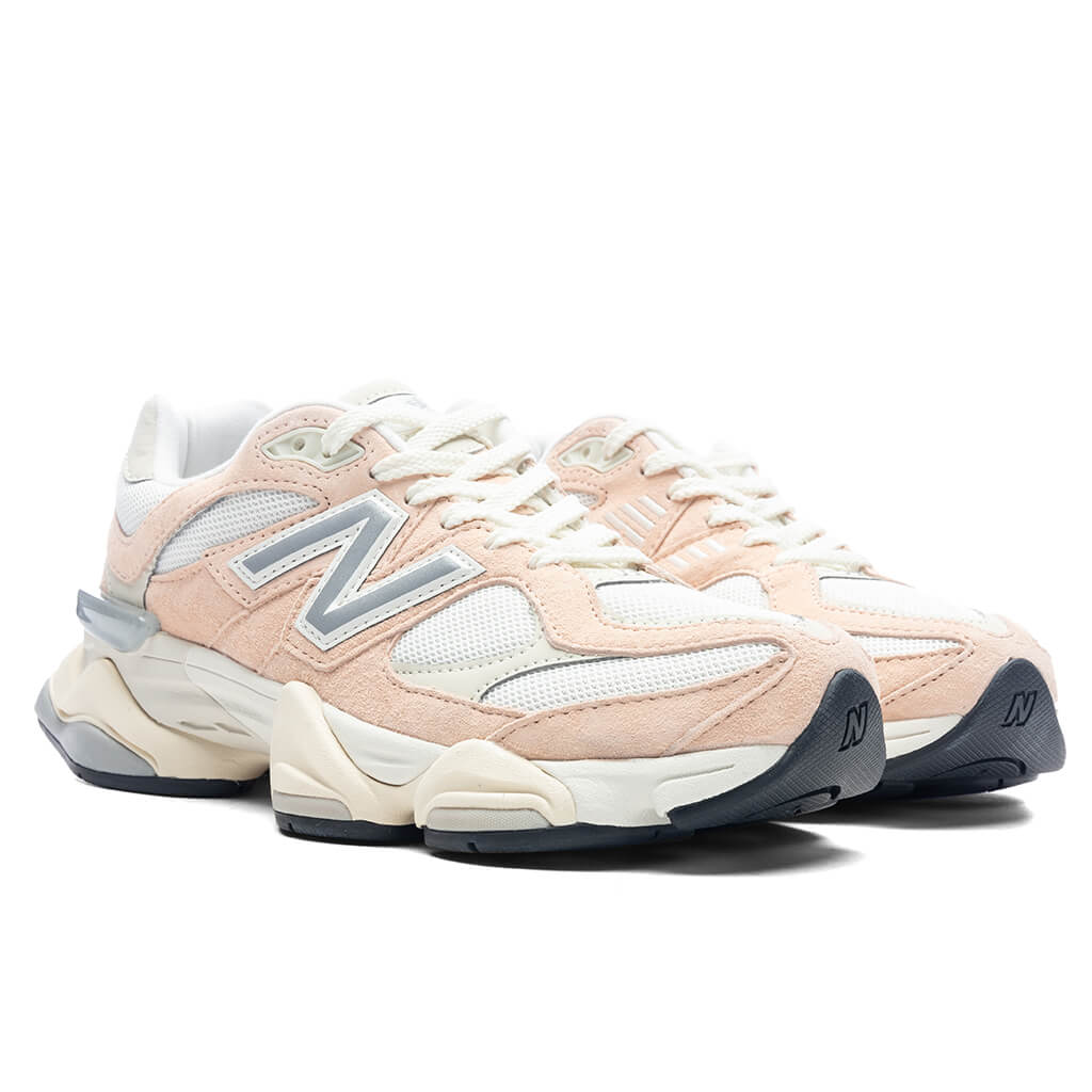 New Balance 9060 - Vintage Rose/Sea Salt/Silver Metallic