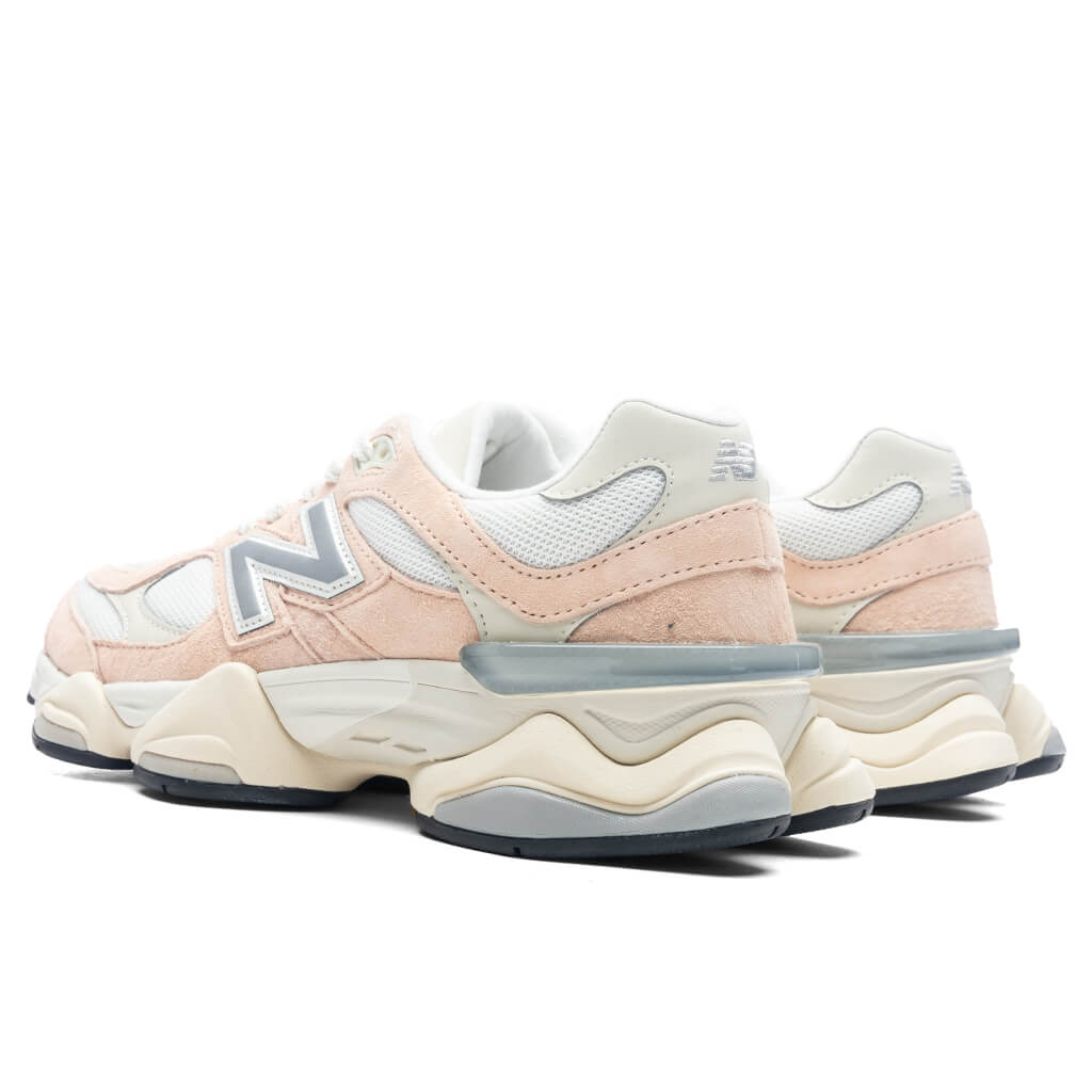 New Balance 9060 - Vintage Rose/Sea Salt/Silver Metallic