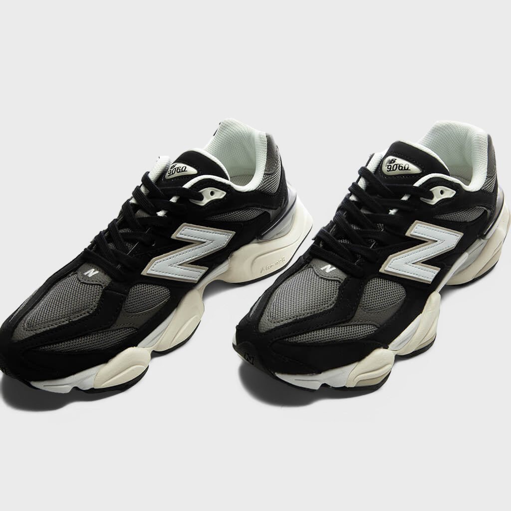 New Balance 9060 - Black/Tornado