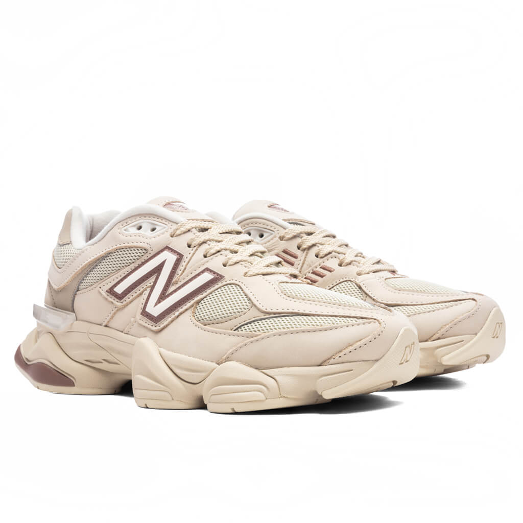 New Balance 9060 - Bone/Sparrow