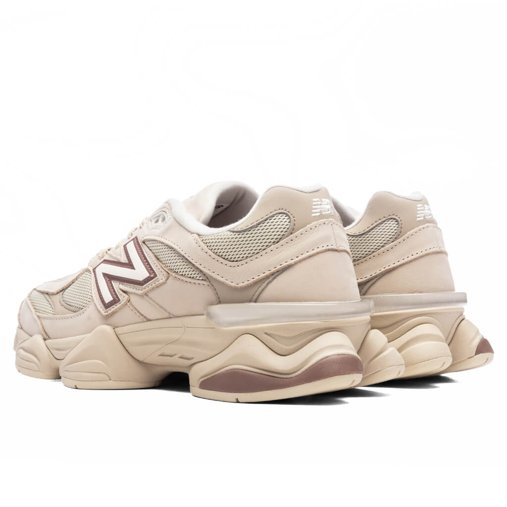 New Balance 9060 - Bone/Sparrow