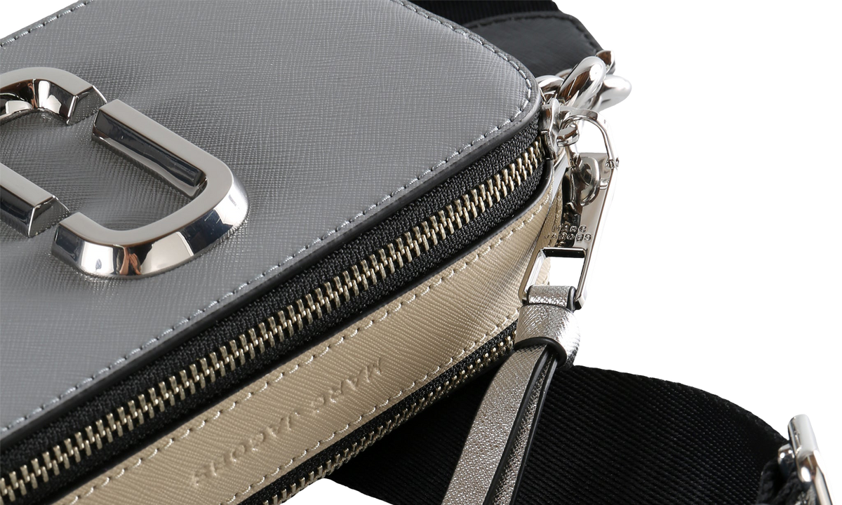 Marc Jacobs The Snapshot Bag "Wolf Grey" 2S3HCR500H03 054