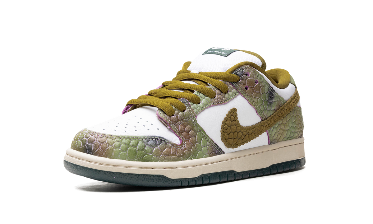 Nike SB Dunk Low "Alexis Sablone - Chameleon" HJ3386 300