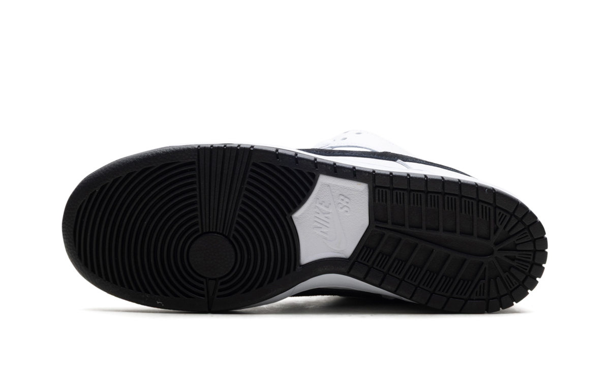 Nike SB Dunk Low "White Black" HF3704 100