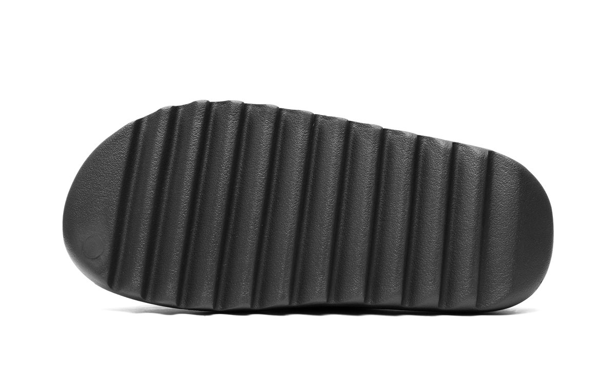 Yeezy Slide "Dark Onyx" ID5103