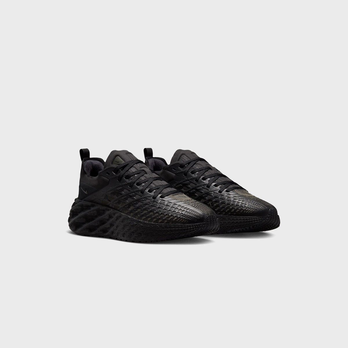 Nike Ava Edge - Black / College Grey / Newsprint