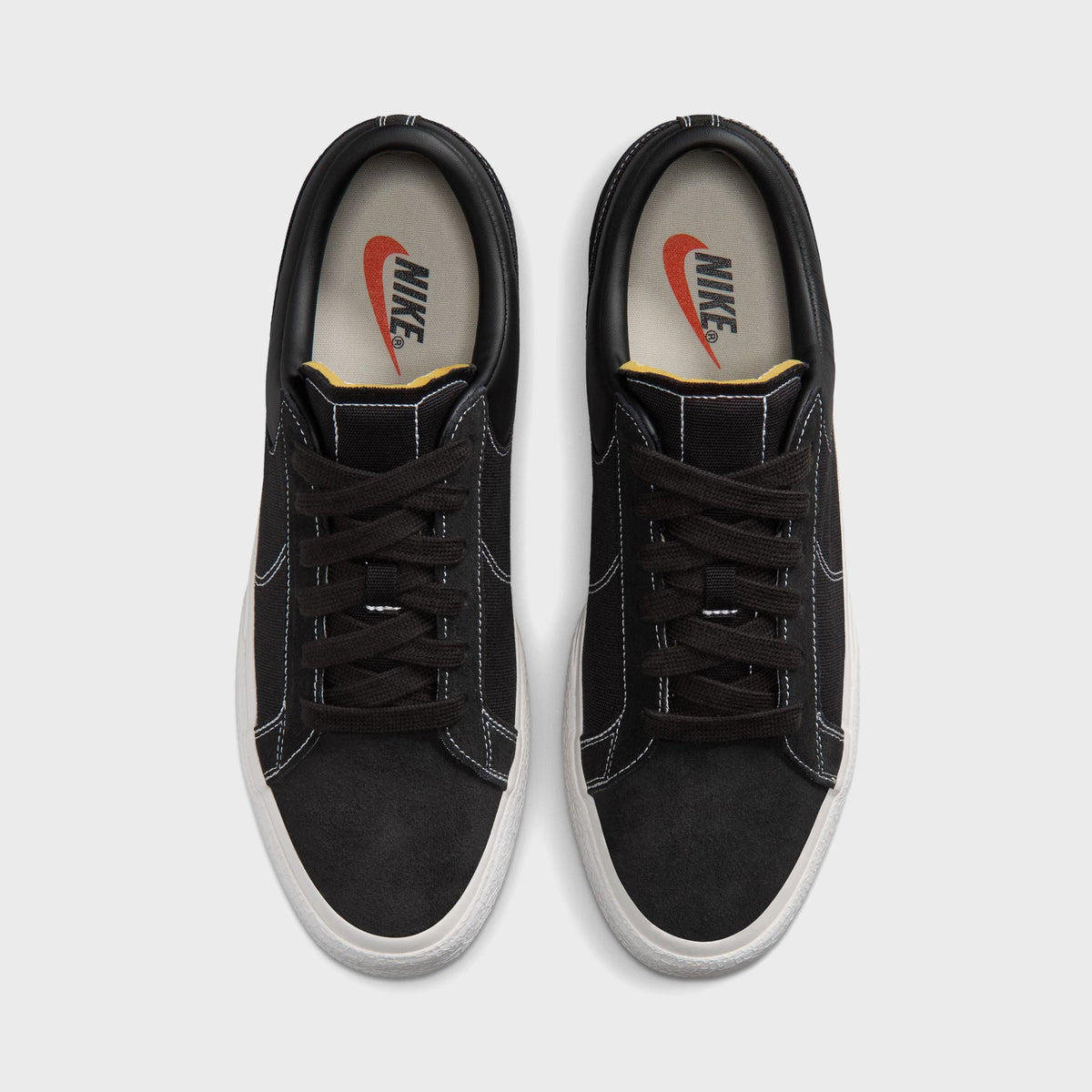 Nike Blazy - Black / Sail / White