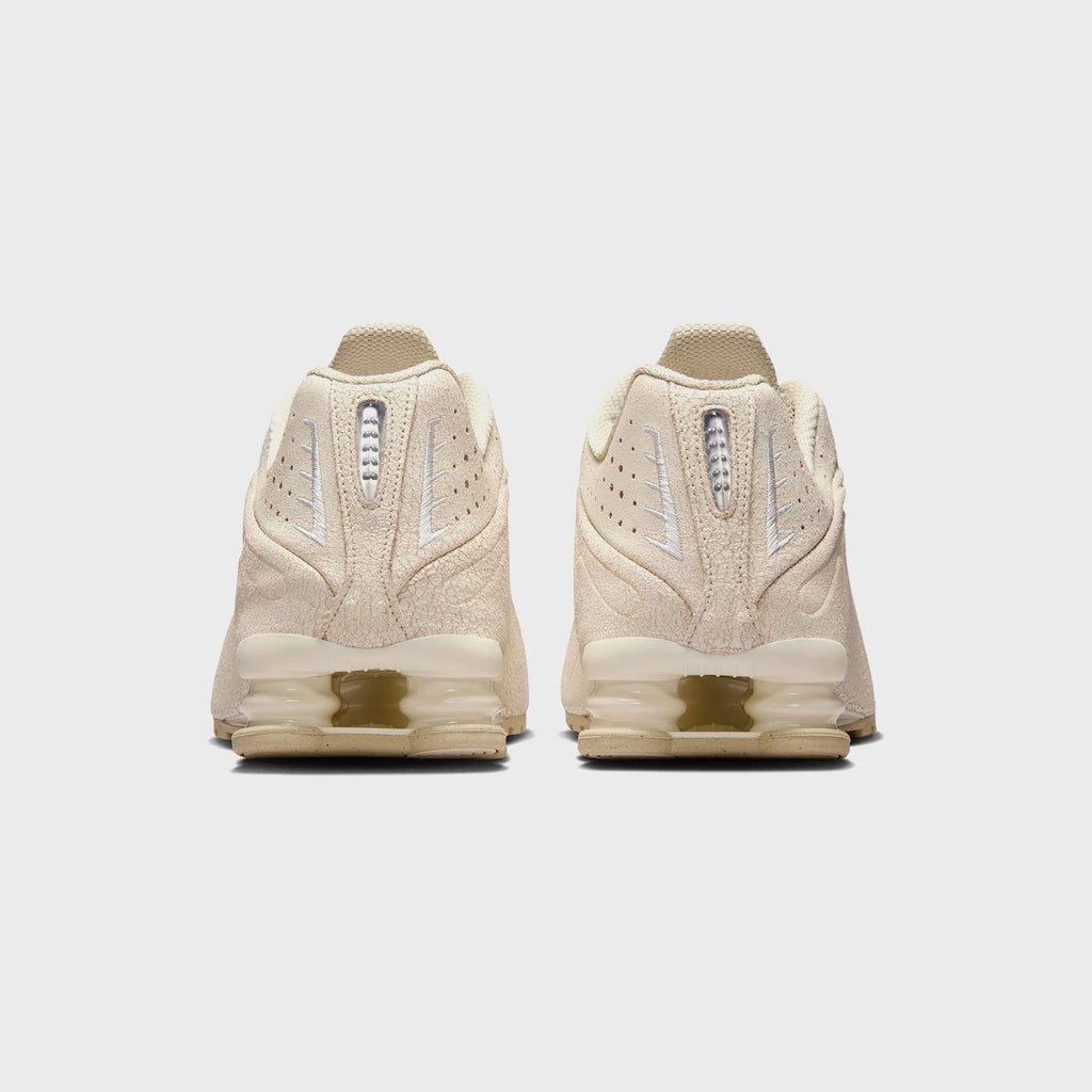 Nike Shox R4 - Natural / Metallic Silver