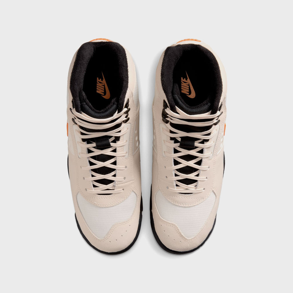 Nike Baltoro - Chalk / Safety Orange