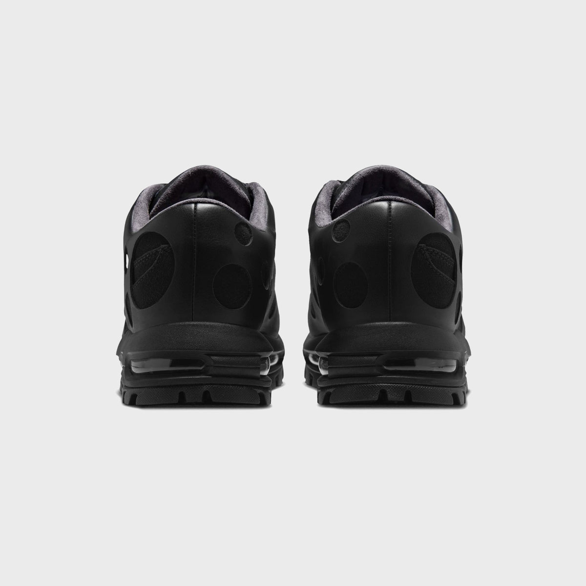 Nike Air Max Goadome Low - Black
