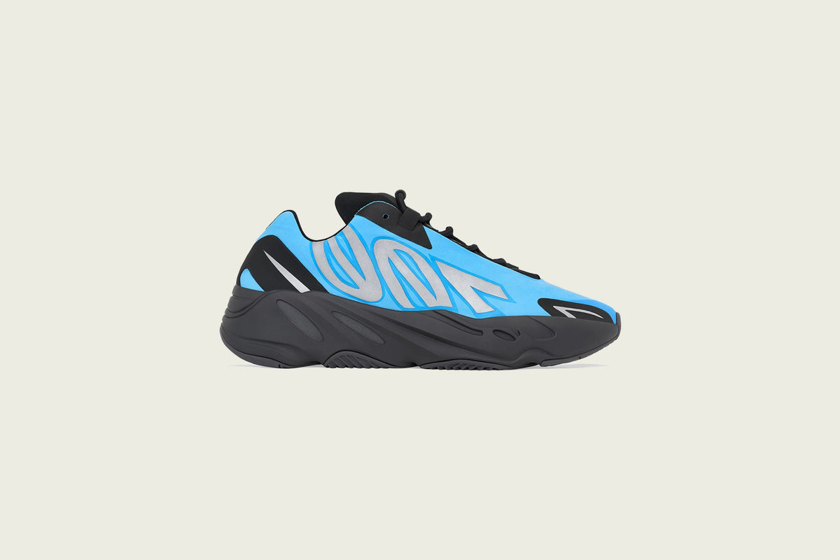 Adidas Originals Yeezy 700 MNVN - Bright Cyan