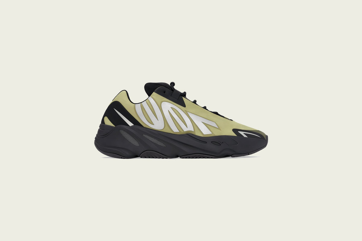 Adidas Originals Yeezy 700 MNVN - Resin