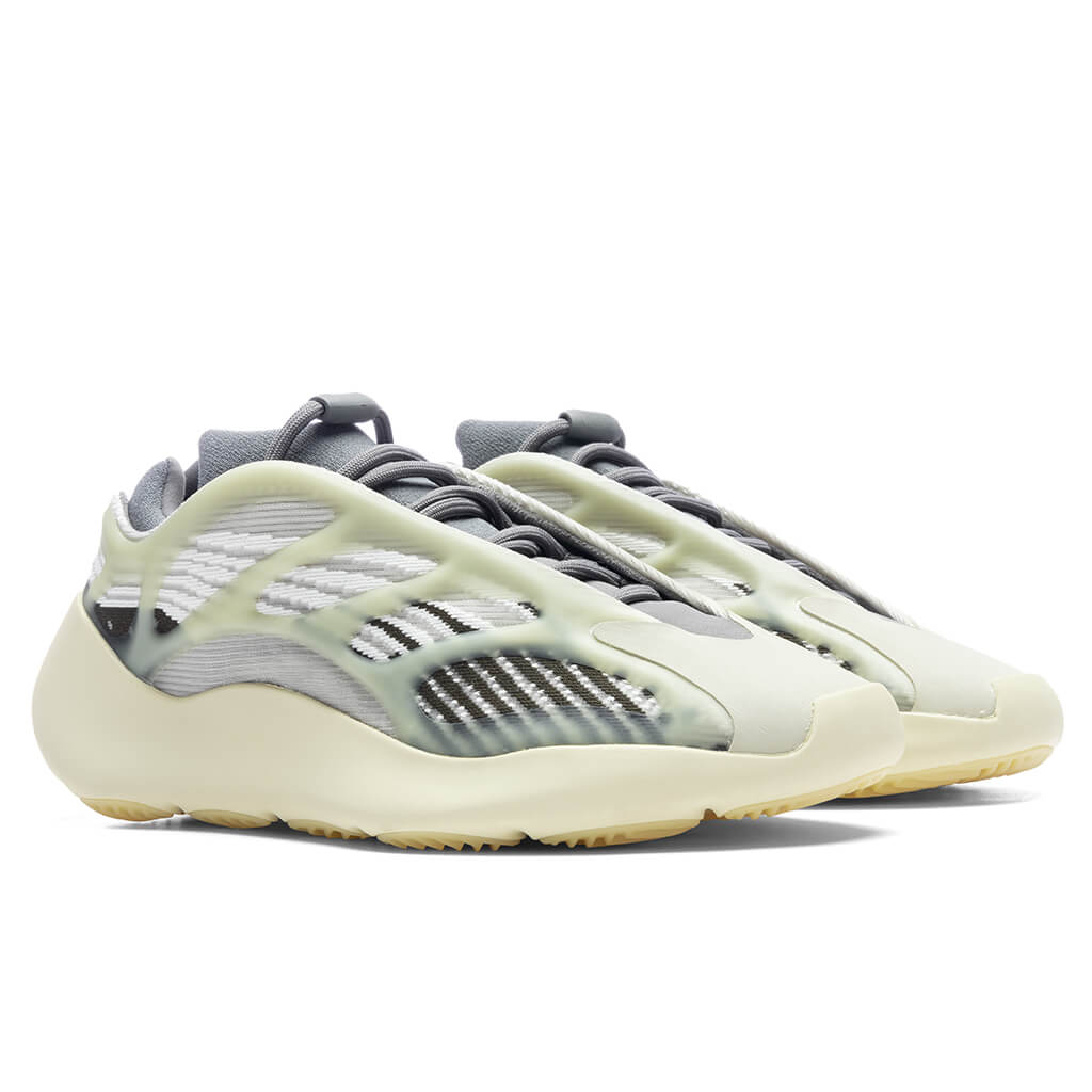 Adidas Originals 700 V3 - Faded Salt