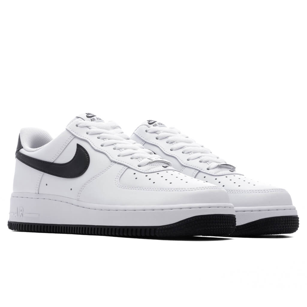 Nike Air Force 1 '07 - White/Black/White