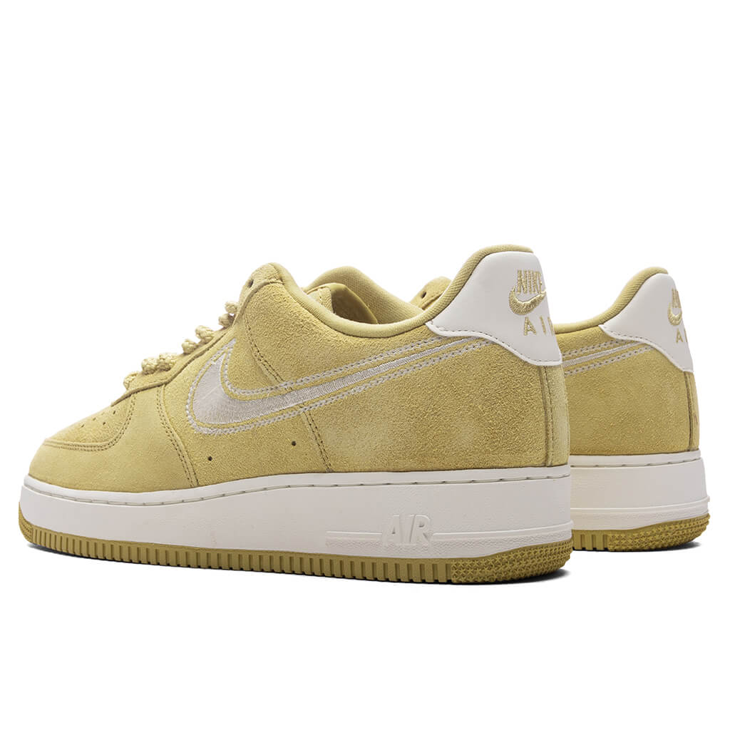 Nike Air Force 1 '07 LV8 - Buff Gold/Sail
