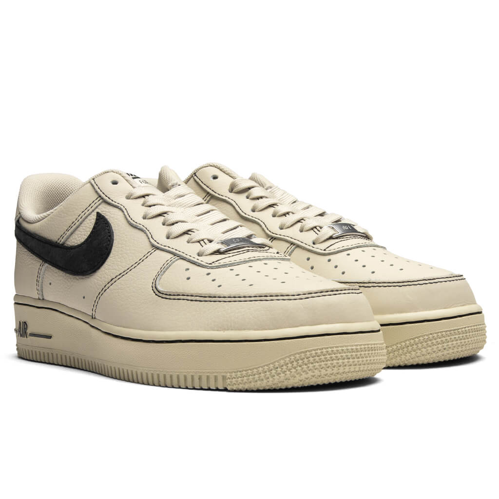 Nike Air Force 1 '07 LV8 - Light Khaki/Black