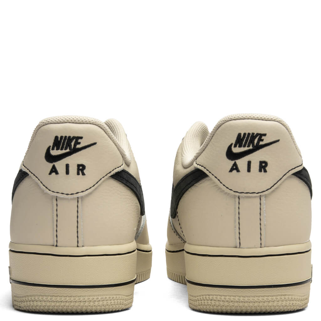 Nike Air Force 1 '07 LV8 - Light Khaki/Black