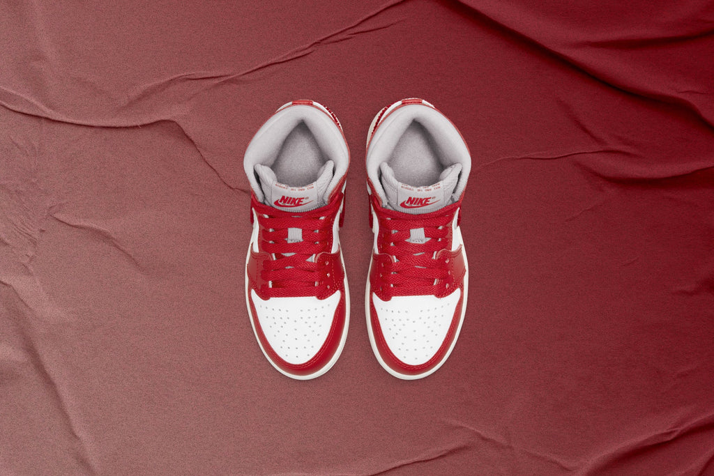 Air Jordan 1 Retro High OG (PS) - Light Iron Ore/Varsity Red/Sail