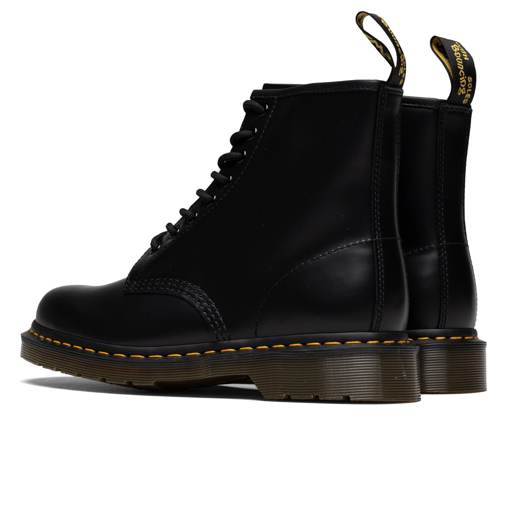 Dr. Martens 1460 Smooth Leather Boots - Black