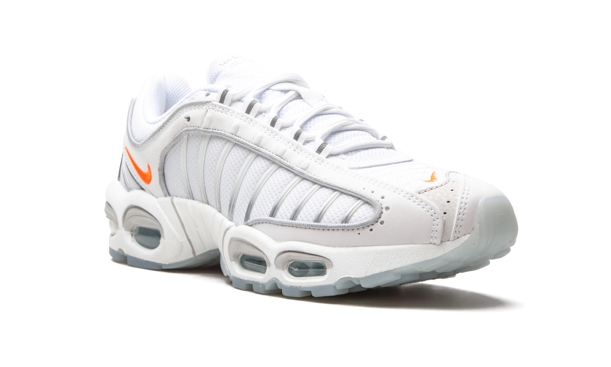 Nike Air Max Tailwind 4 "Platinum Tint" CT1614 100