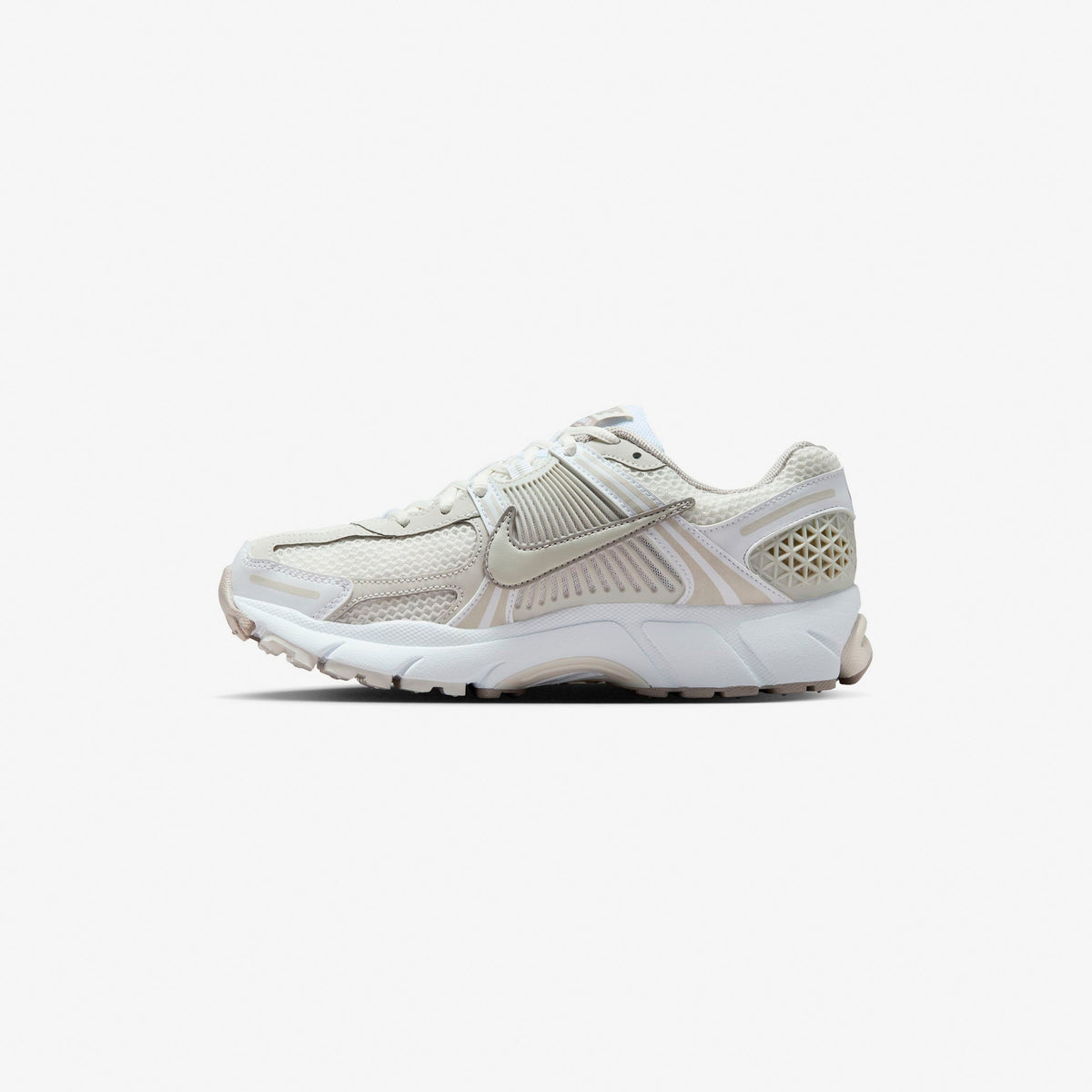 Nike Wmns Zoom Vomero 5