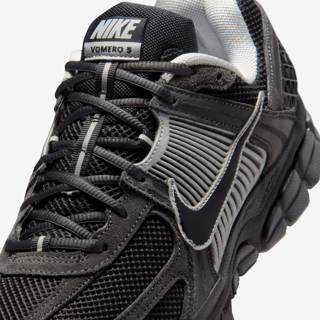 Nike Zoom Vomero 5