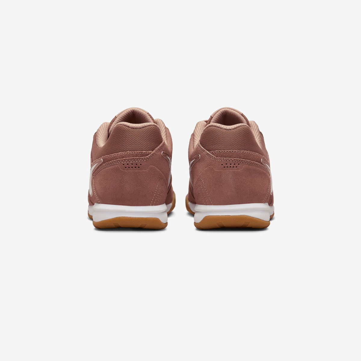 Nike Gato