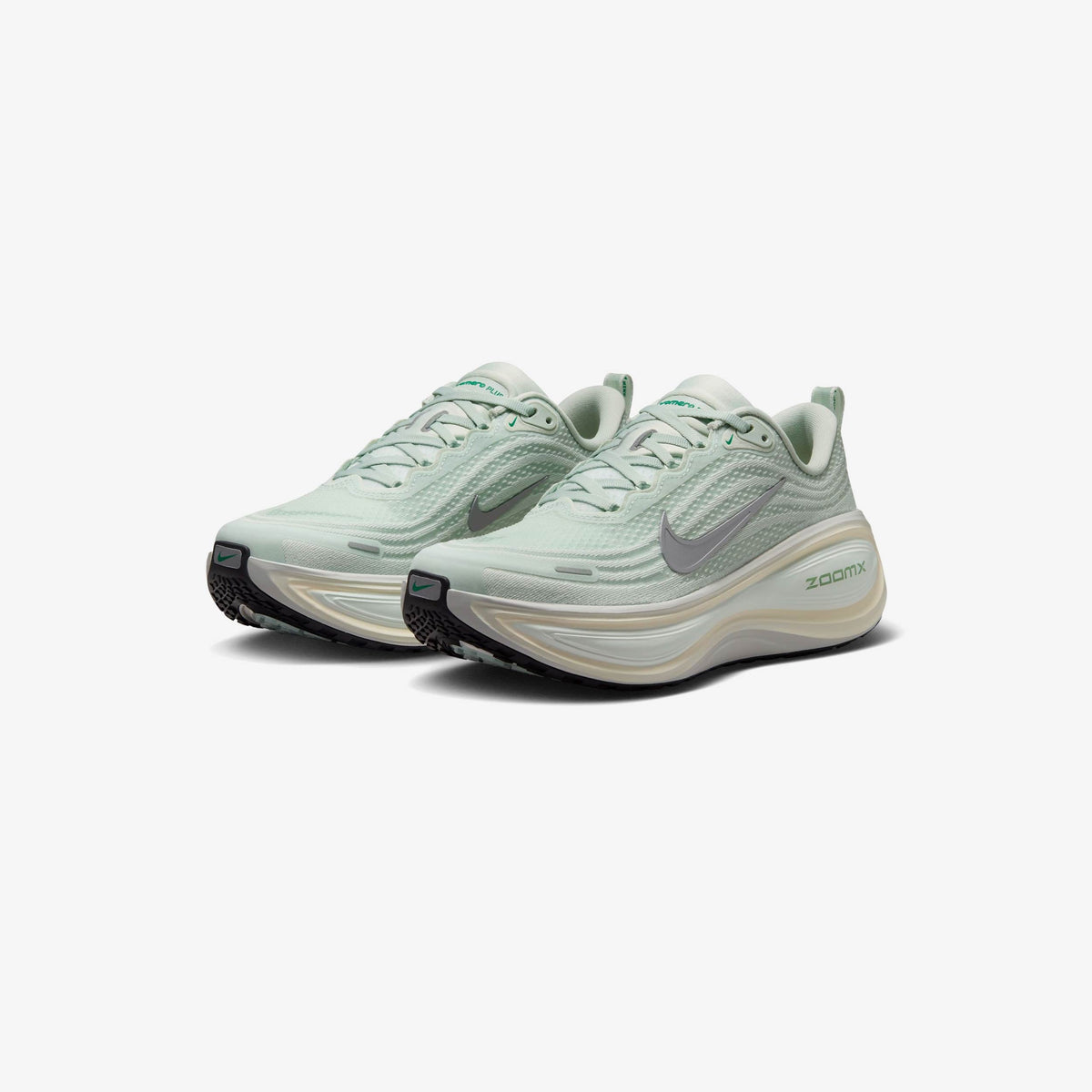 Nike Vomero Plus