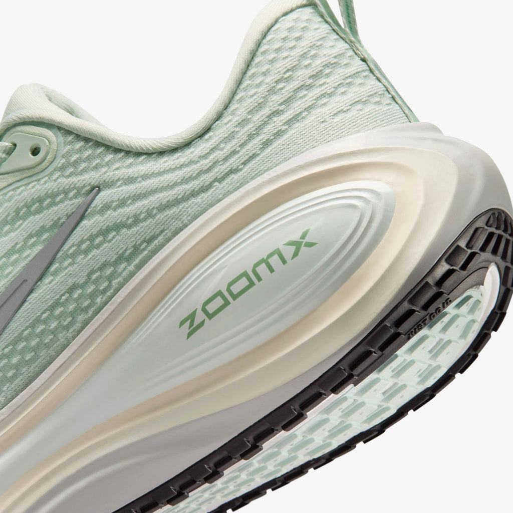 Nike Vomero Plus