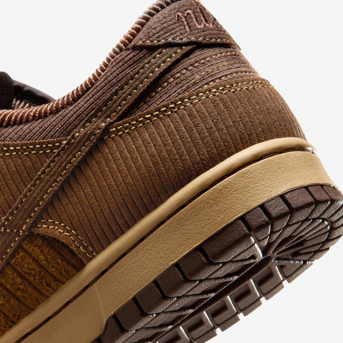 Nike Dunk Low Retro Premium