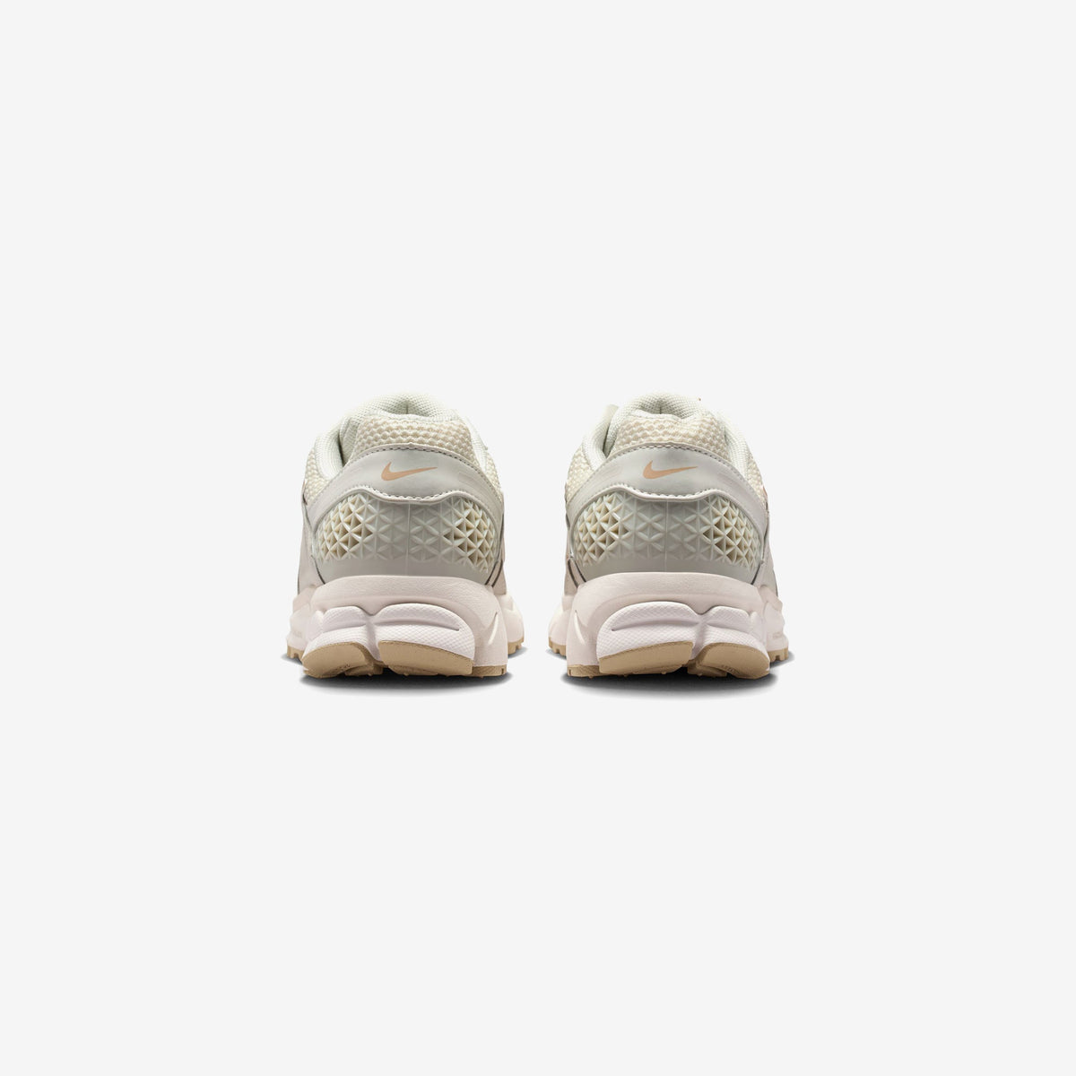 Nike Wmns Zoom Vomero 5