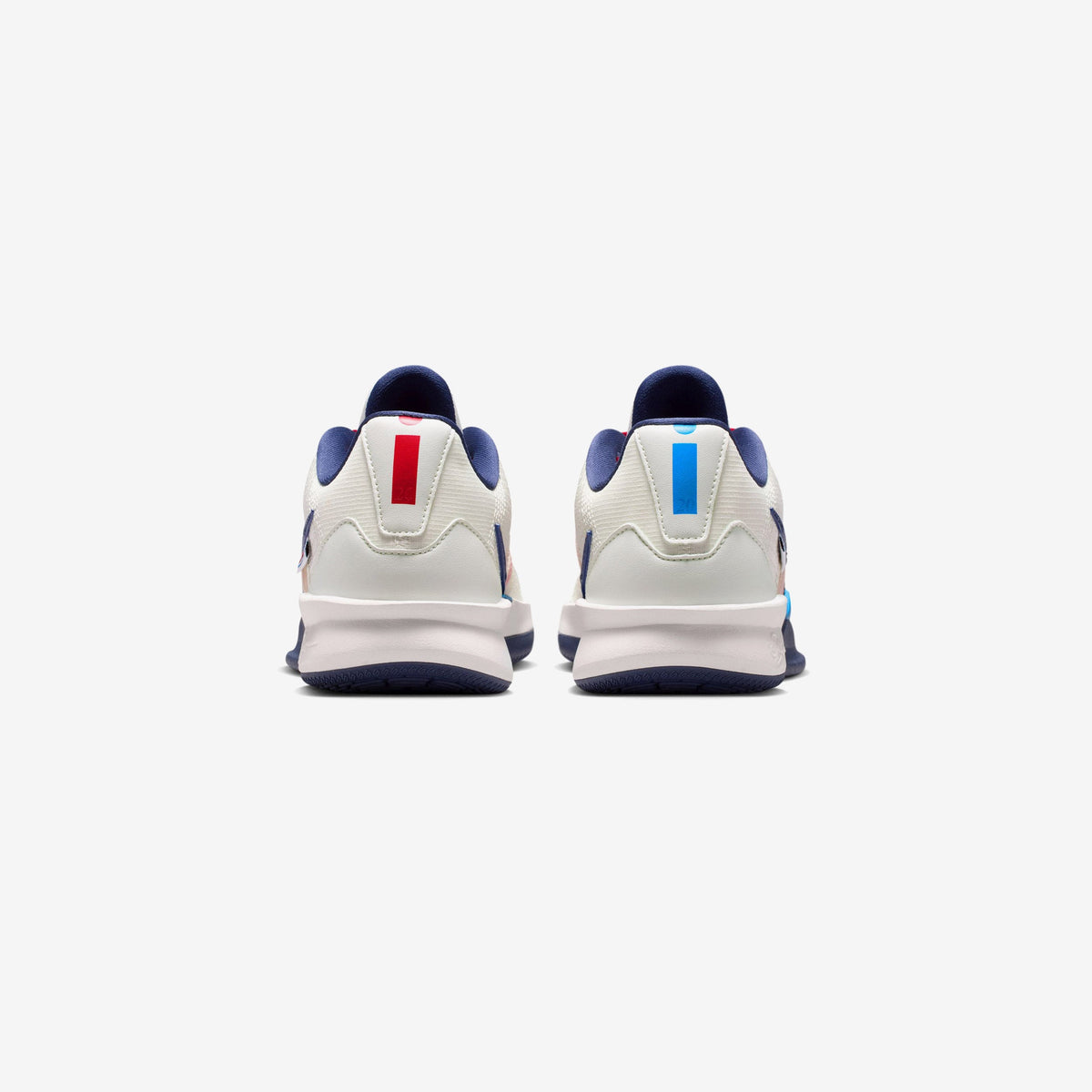 Nike Wmns Sabrina 3 NRG