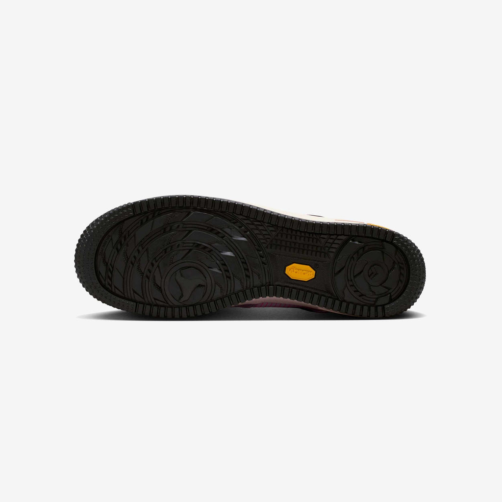 Nike Air Force 1 '07 LX Vibram