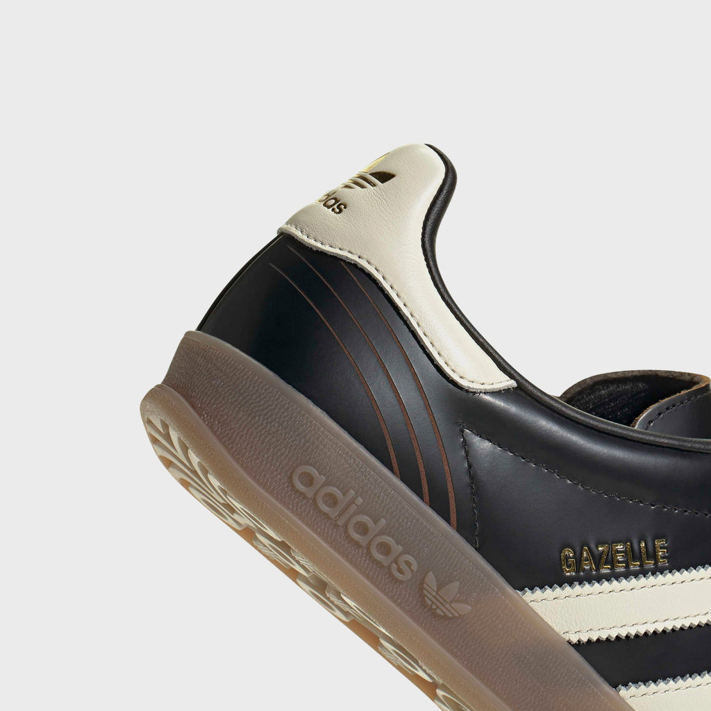 adidas Gazelle Indoor - Core Black / Cream White / Gum4