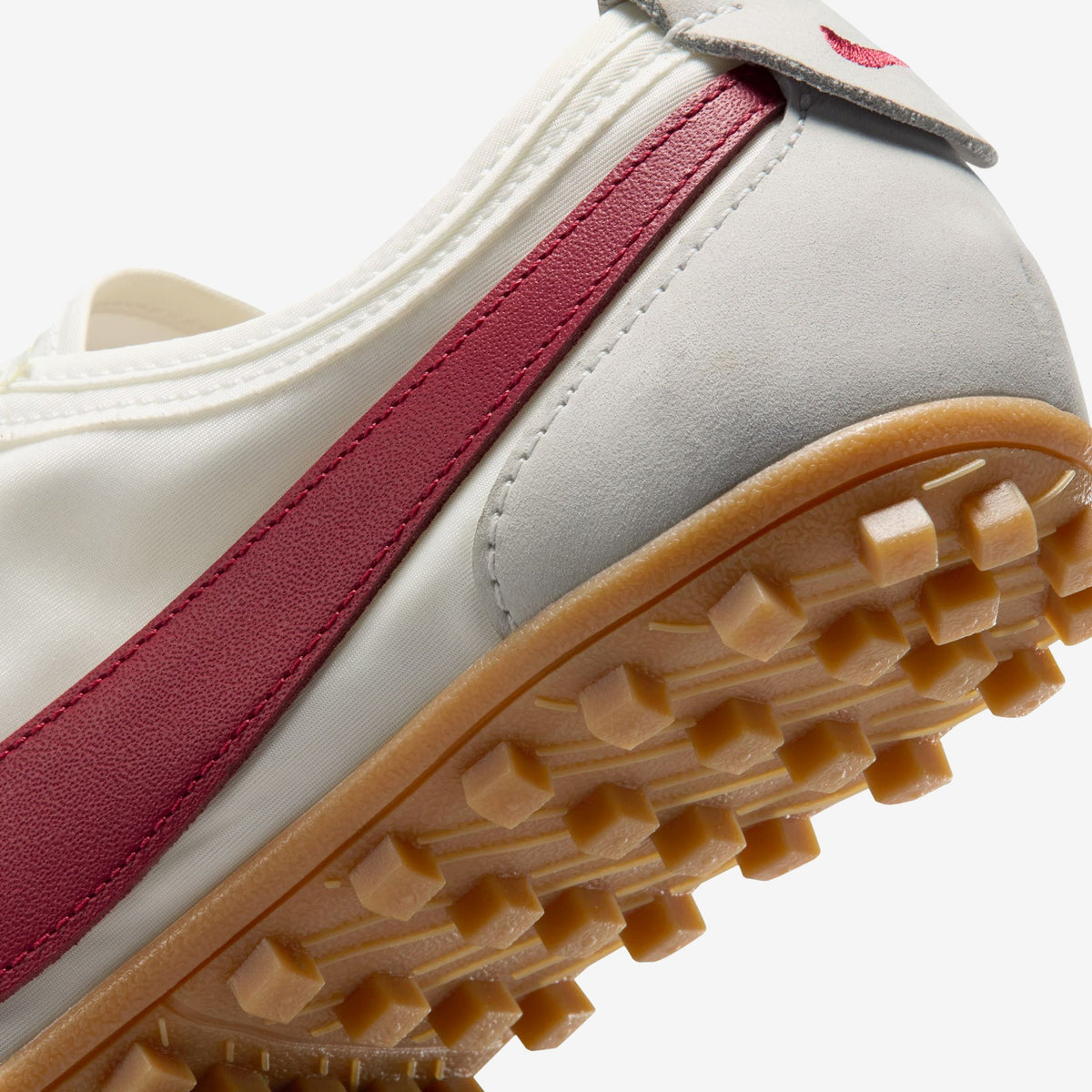 Nike Wmns Moon Shoe