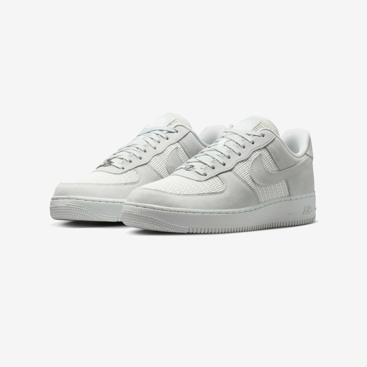 Nike Air Force 1 '07 Lv8