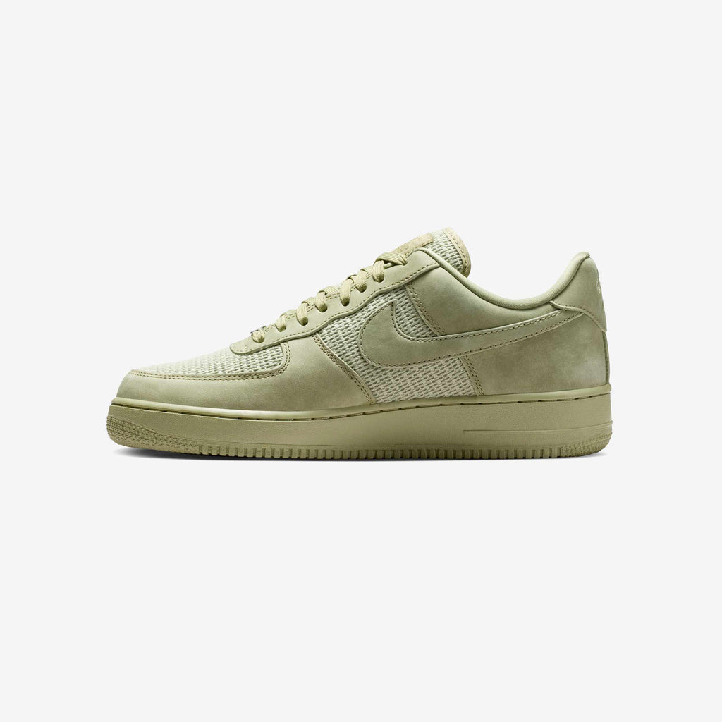 Nike Air Force 1 '07 Lv8