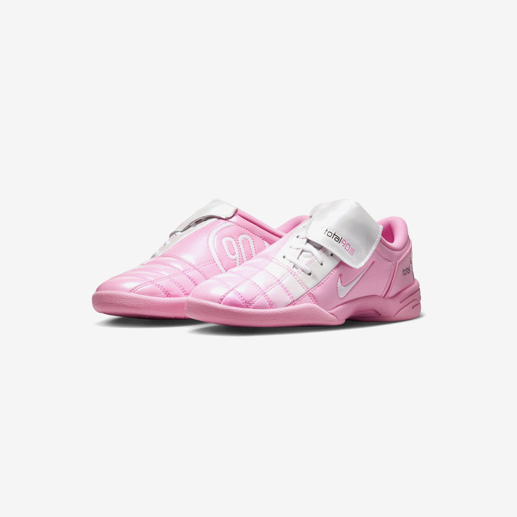 Nike Wmns Total 90 SE