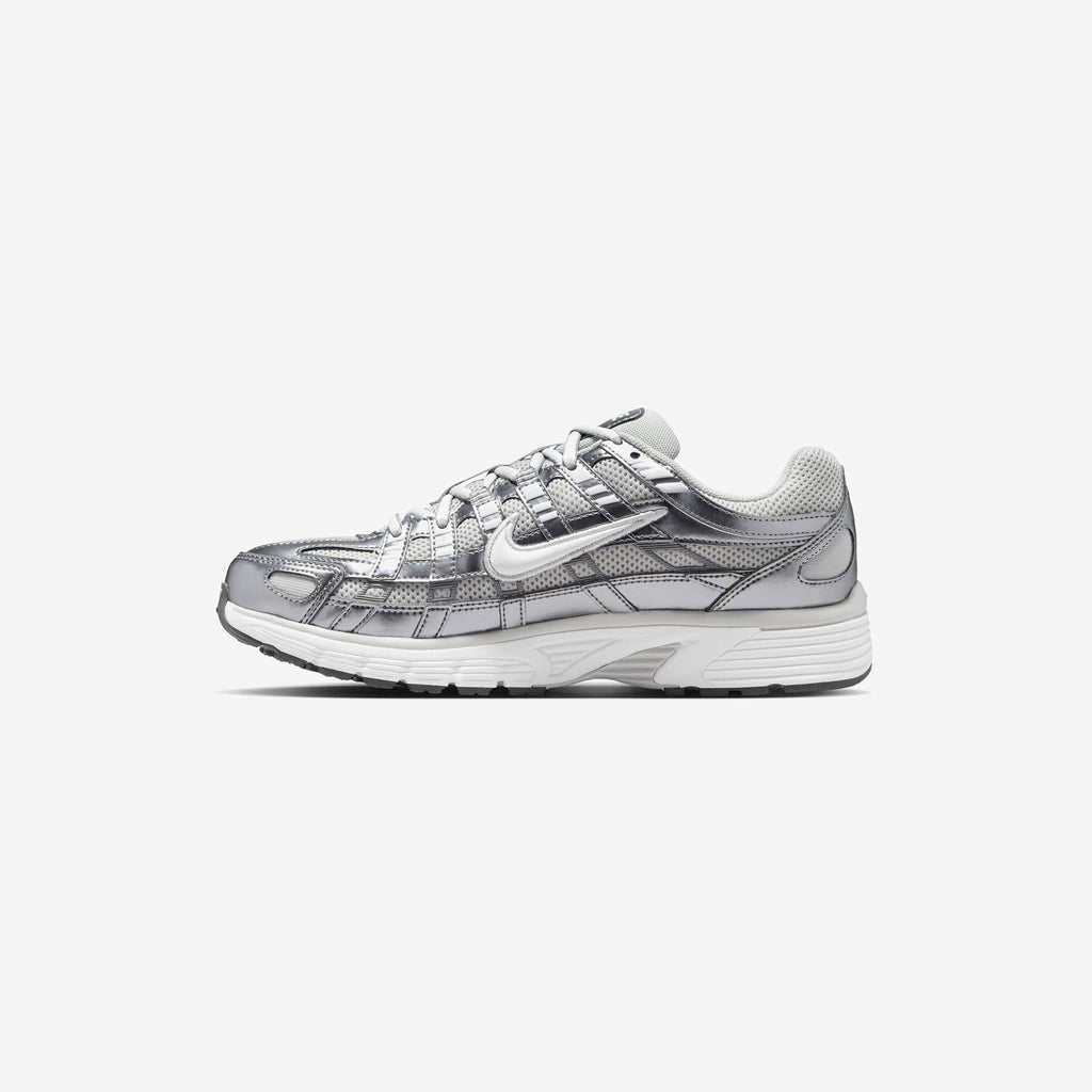 Nike Wmns P-6000