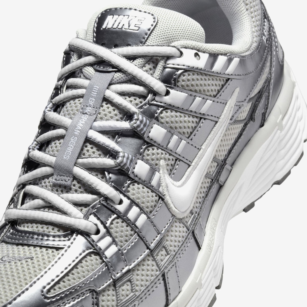 Nike Wmns P-6000