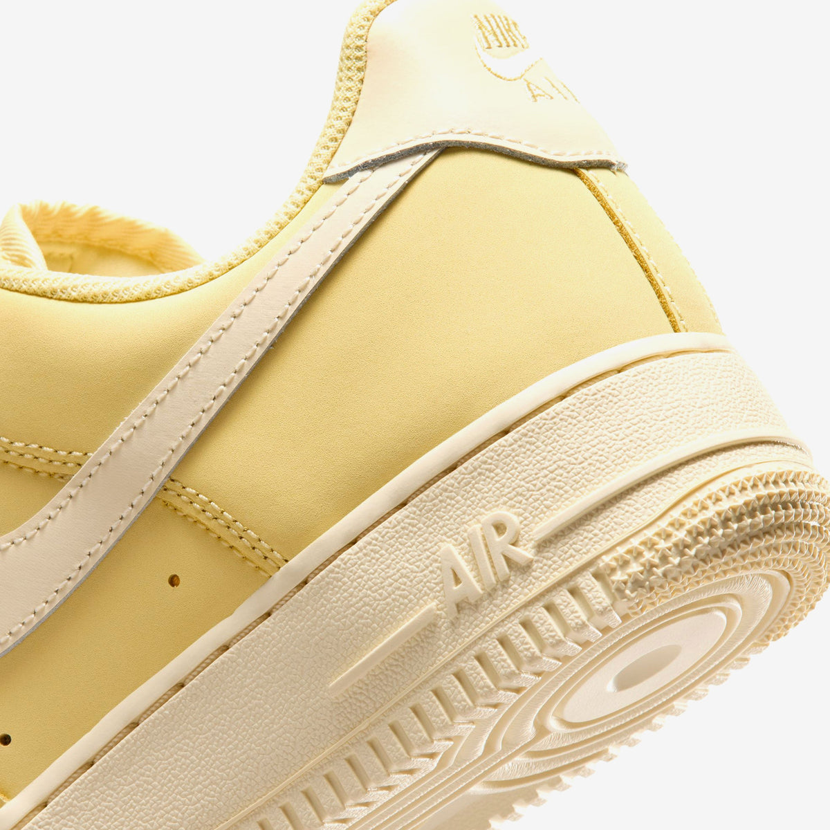 Nike Air Force 1 Retro Premium