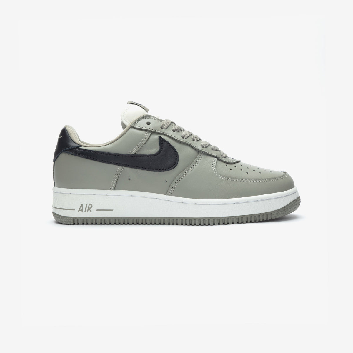 Nike Air Force 1 '01