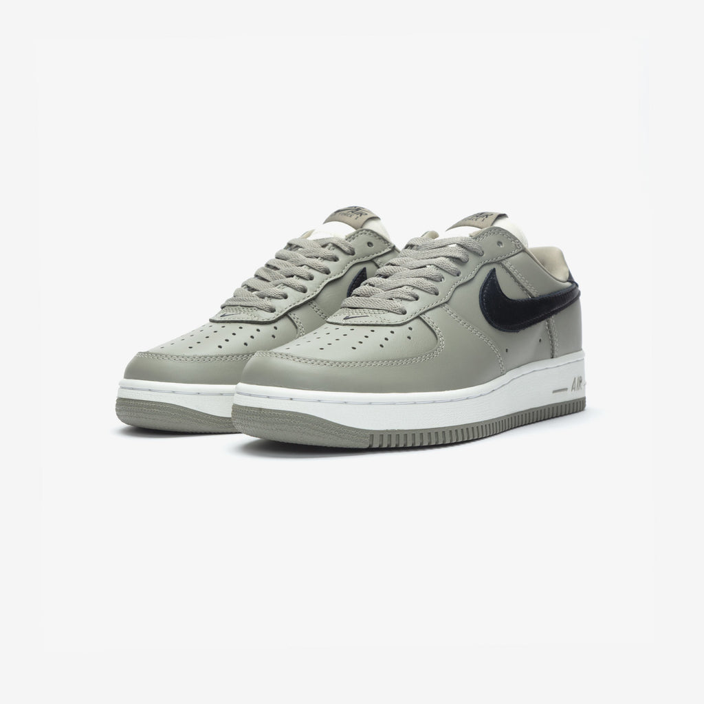Nike Air Force 1 '01