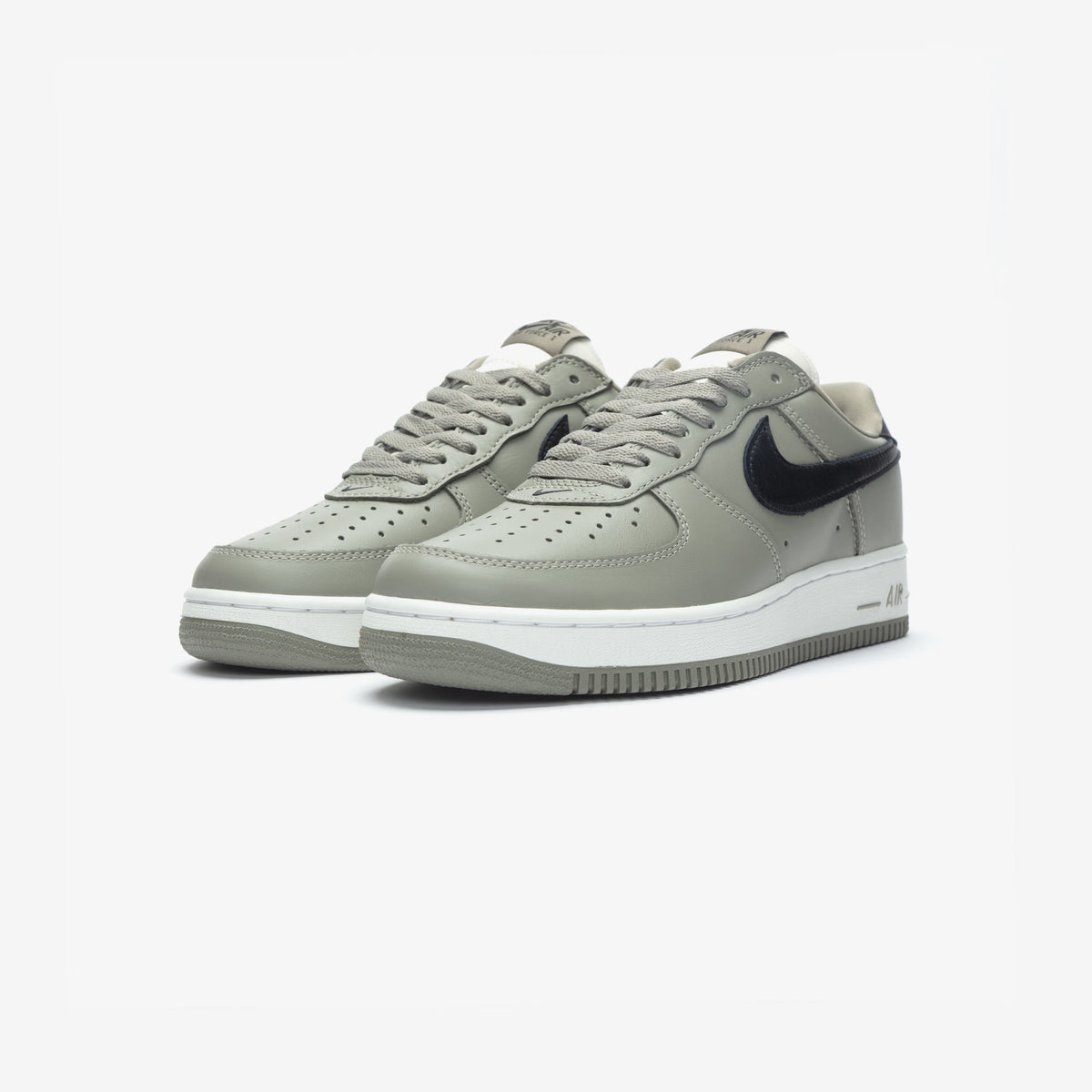 Nike Air Force 1 '01