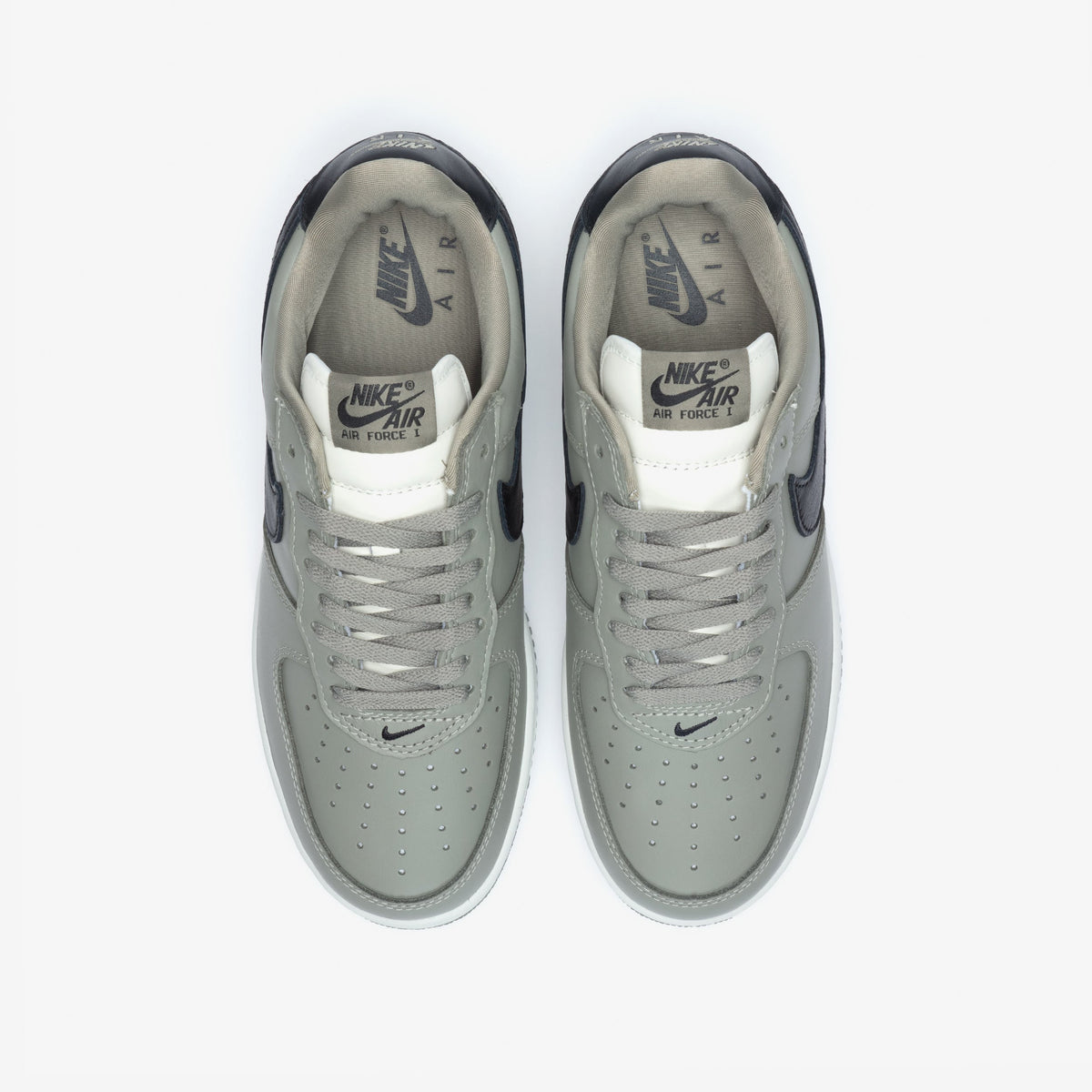 Nike Air Force 1 '01