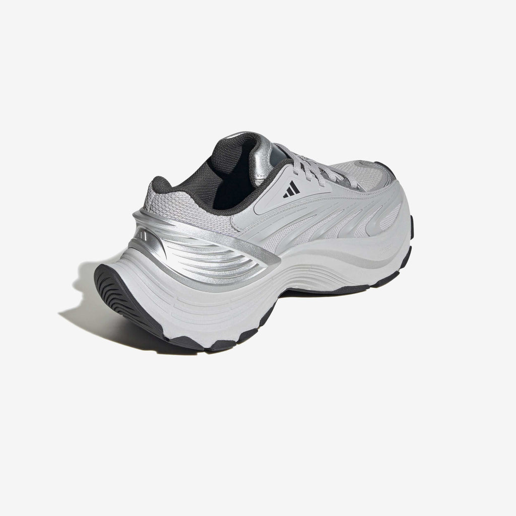 adidas XLG MTW