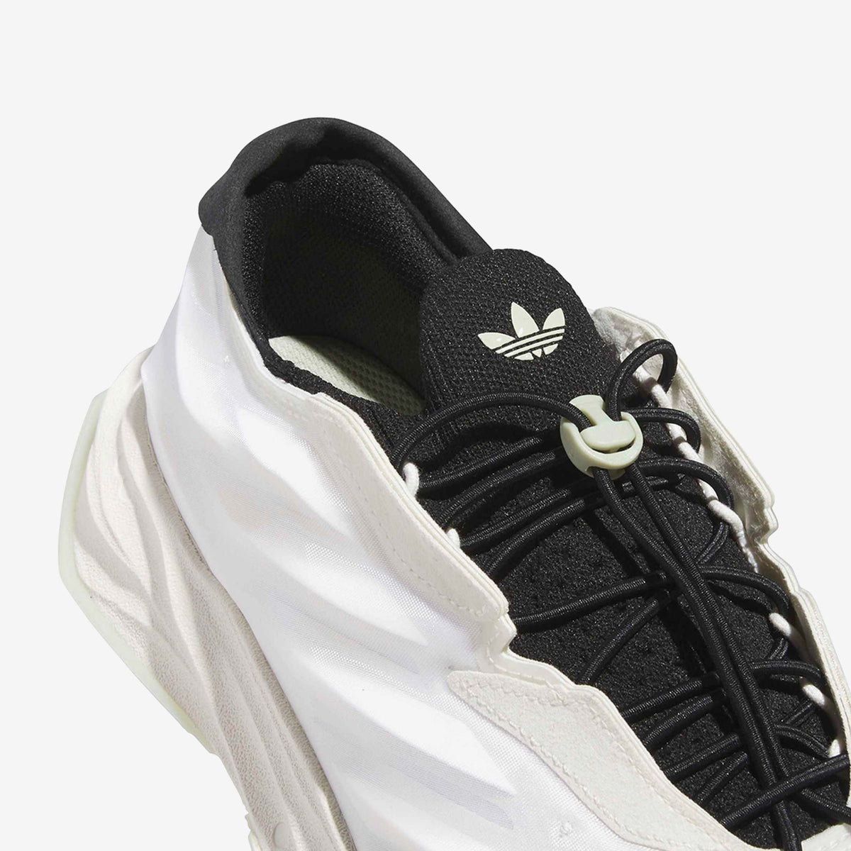 adidas Terra Mono Lightstrike